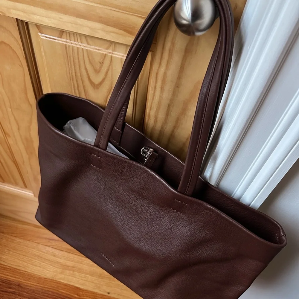 NWT / The Horse / Teddy Tote in Coffee - Picture 3 of 6